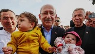 Kemal Kılıçdaroğlu Konak Belediyesi’nin çadır kentini ziyaret etti