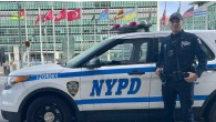 New York polisi Egemen, yanında Türk bayrağı taşıyor