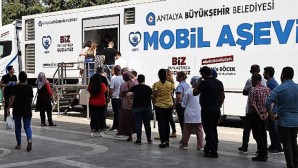 Antalya Büyükşehir’in aşure ikramları sürüyor