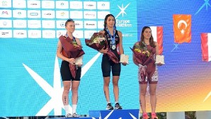 Yenişehir Avrupa Triatlon Kupası’nda milli triatlet Selinay Tuğçe Kır altın madalya kazandı
