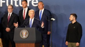 Biden, Zelenskiy’i yanlışlıkla “Putin” diyerek sahneye çağırdı