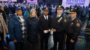 Eric Adams, Çalışkan NYPD ekibimiz için yeni başlangıçlar yılı