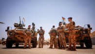 Almanya Mali misyonunu askıya aldı