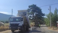 Muğla Büyükşehir, Yatağan’ın kırsal mahallelerinde yol çalışmalarını sürdürüyor