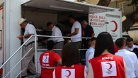 Türk Kızılay İzmir Şubesi’nden Vatandaşlara Aşure İkramı