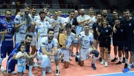 8. TSYD İzmir Voleybol Turnuvası’nda kazanan Arkas Spor