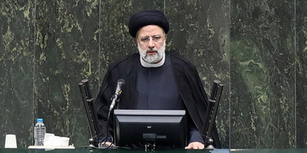 İran Cumhurbaşkanı Reisi “kaosu” kınadı