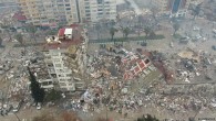 +++ Canlı: Depremde ölenlerin sayısı 3 bin 703’e yükseldi