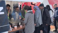 Efes Selçuk Belediyesi Malatya’da Yemek ve Sosyal Market Çadırı Kurdu