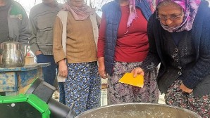 Serikli kadınlara Antalya Büyükşehir’den hamur yoğurma makinesi
