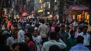 Hindistan nüfusu Çin’i haftaya geçiyor