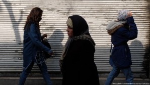 İran kadınları kameralarla izleyecek