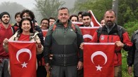 19 Mayıs’ı Uludağ’da yürüyüş yaparak kutladılar