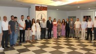 Azerbaycanlı Öğretmen ve Eğitim Yöneticileri İzmir İl Milli Eğitim Müdürü Dr. Murat Mücahit Yentür’ü Makamında Ziyaret Etti