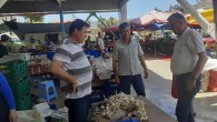 Başkan Topaloğlu pazar esnafını ziyaret etti