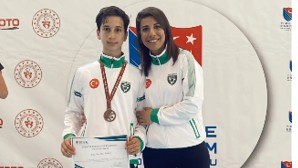 İzmir Yeşilay Spor Kulübü’nden art arda başarı 