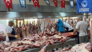 Üsküdar’da 10 binden fazla aileye 50 ton kurban eti dağıtıldı