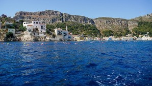 Yunanistan’dan Türkiye’ye 2 kıta ve 2 ülke arasında düzenlenen dünyanın en güzel yüzme yarışı