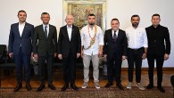 Başkan Böcek ve Başpehlivan Zeybek’ten CHP Genel Başkanı Kılıçdaroğlu’na ziyaret