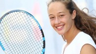 Bioderma tenisin ışıldayan yıldızı Zeynep Sönmez’e sponsor oldu