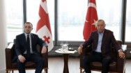 Türkevi’nde Cumhurbaşkanı Erdoğan’ın diplomasi trafiği