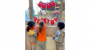 İELEV Okullarından 100. yıla yaraşır kutlama