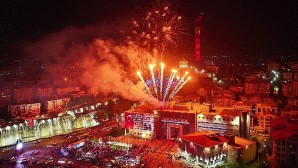 Keçiören’de Cumhuriyetin 100. Yılı kutlamaları muhteşem havai fişek gösterisiyle final yaptı