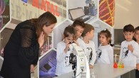 EÜ’de çocuklar mikroskobun büyülü dünyasıyla tanıştı