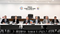 Başkan Böcek Kumluca Atatürk Stadyumu’ndaki çalışmaları inceledi