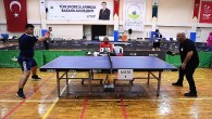Osmangazi Belediyesi personeli masa tenisiyle stres attı