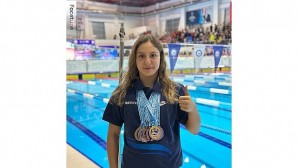 Türkiye Kulüpler Arası Yüzme Şampiyonası’nda Merve Tuncel ve Emre Sakcı’dan 16 madalya