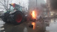 Brüksel’de çiftçilerden traktörlü protesto